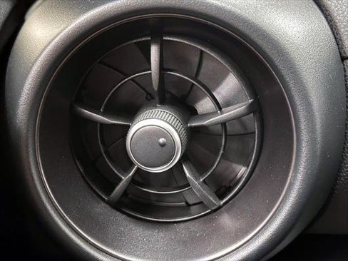 Certified 2025 Toyota GR86 Premium image 23