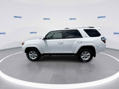 Used 2024 Toyota 4Runner SR5 RWD image 5