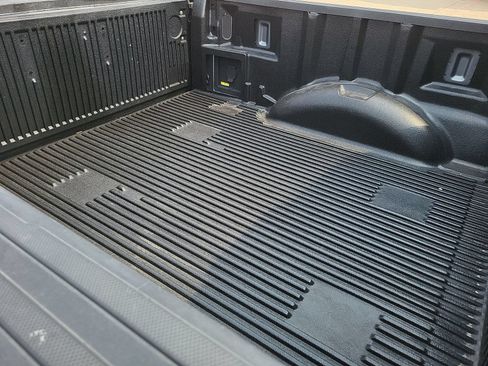 Used 2024 Ford F150 Lariat w/ FX4 Off-Road Package AWD/4WD image 26