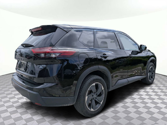 Used 2025 Nissan Rogue SV FWD image 4