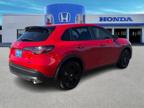New 2026 Honda HR-V Sport image 8