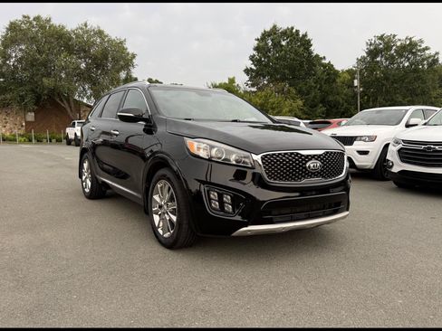 Used 2016 Kia Sorento SX FWD image 1