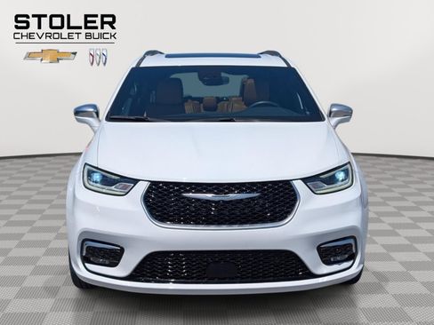Used 2021 Chrysler Pacifica Pinnacle AWD/4WD image 8