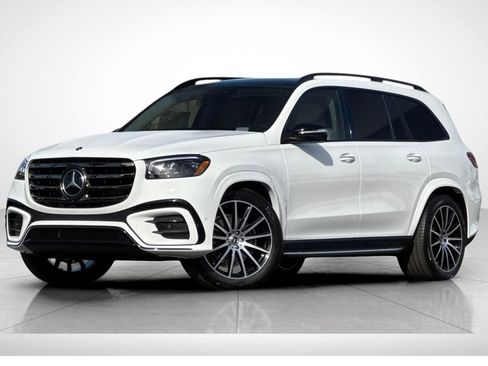 New 2026 Mercedes-Benz GLS 450 4MATIC image 2