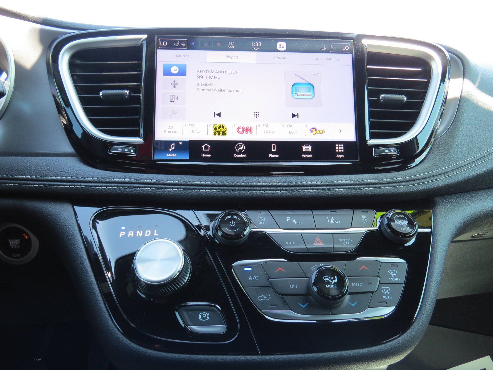 Used 2026 Chrysler Pacifica Select FWD image 20