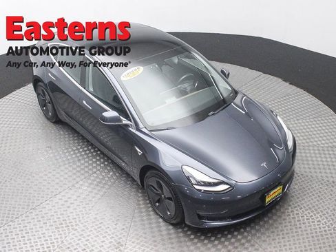 Used 2019 Tesla Model 3 Long Range RWD image 3