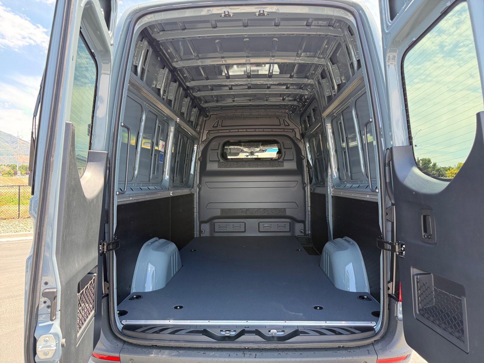 New 2026 Mercedes-Benz Sprinter 2500 image 34