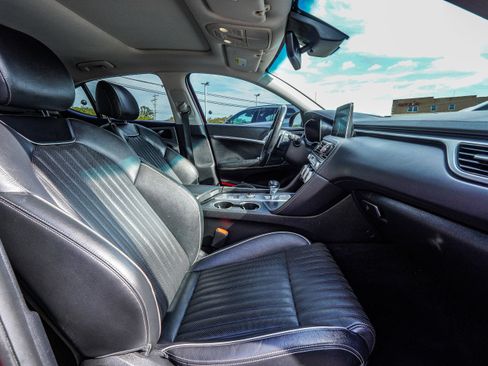 Used 2019 Genesis G70 2.0T Advanced w/ Elite Package image 34