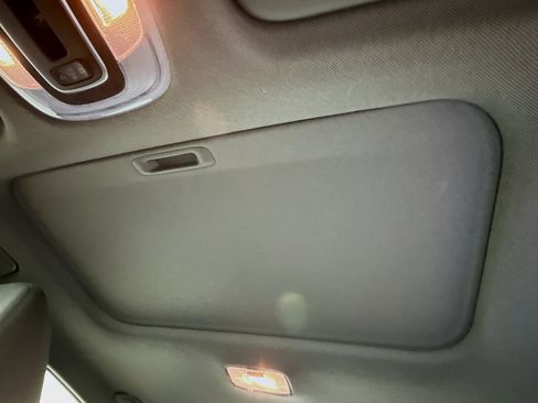 Used 2025 Hyundai Elantra SEL image 27