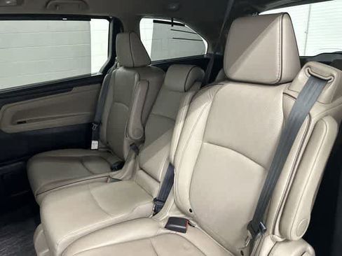 Used 2024 Honda Odyssey Elite image 14