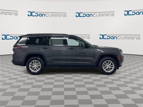 Used 2023 Jeep Grand Cherokee L Laredo w/ Luxury Tech Group I AWD/4WD image 9