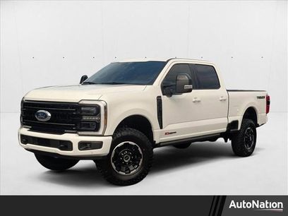 New 2025 Ford F250 Platinum w/ Tremor Off-Road Package