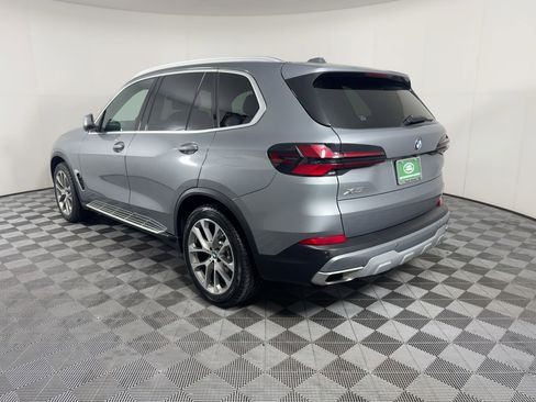 Used 2024 BMW X5 xDrive40i image 3