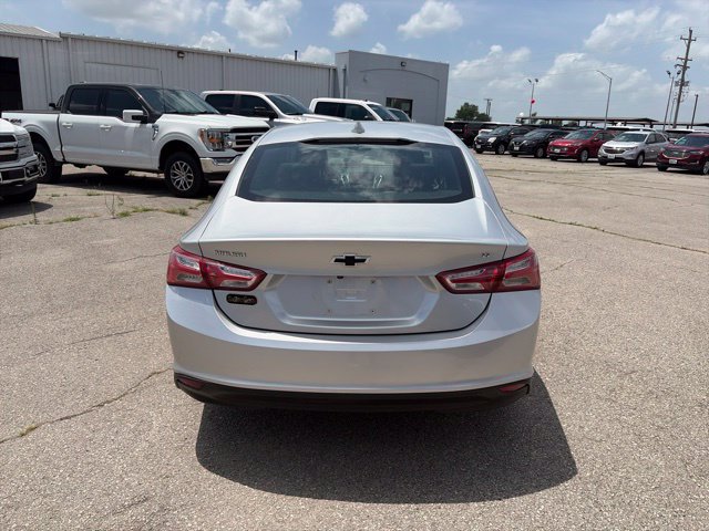 Used 2019 Chevrolet Malibu LT FWD image 5