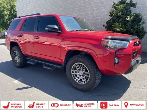 Used 2020 Toyota 4Runner Venture w/ Moonroof Package AWD/4WD image 1