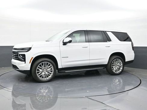 New 2026 Chevrolet Tahoe LT image 7