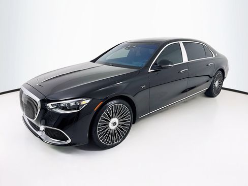 Used 2023 Mercedes-Benz Maybach S 680 4MATIC image 3