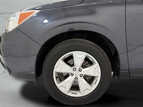 Used 2015 Subaru Forester 2.5i Limited image 36