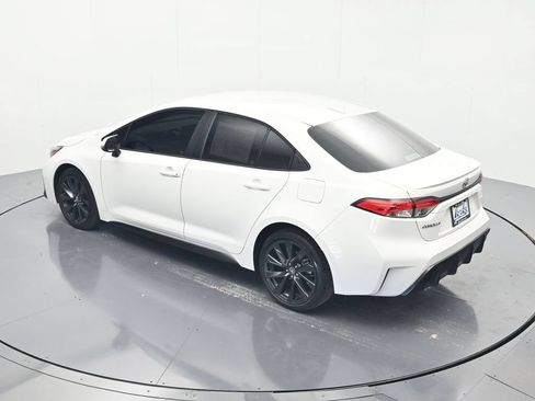Used 2023 Toyota Corolla SE FWD image 34