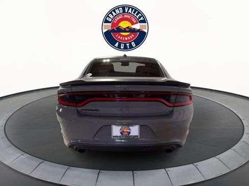 Used 2017 Dodge Charger R/T RWD image 6