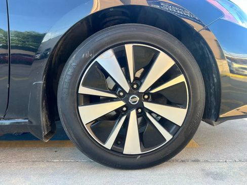 Used 2019 Nissan Altima 2.5 SV FWD image 34