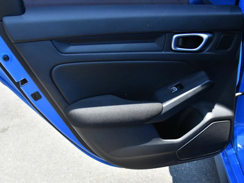 Used 2024 Honda Civic Sport image 33