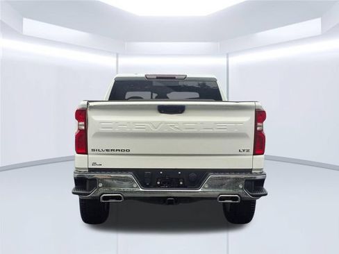 Used 2023 Chevrolet Silverado 1500 LTZ AWD/4WD image 5