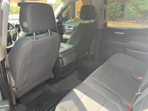 Used 2021 Chevrolet Silverado 1500 Custom AWD/4WD image 12