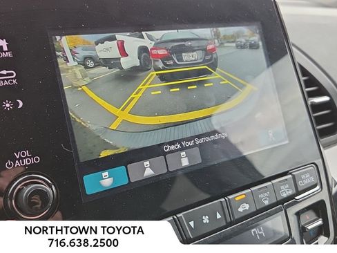 Used 2024 Honda Odyssey EX-L image 21