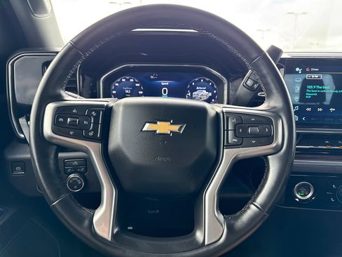 Used 2024 Chevrolet Silverado 1500 LT AWD/4WD image 19