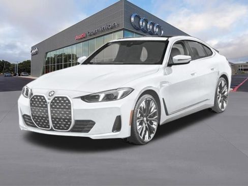 Used 2022 BMW 430i Gran Coupe w/ M Sport Package image 1