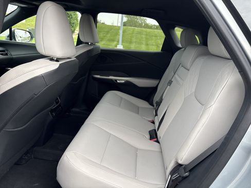 Certified 2023 Lexus RX 350 Premium w/ Cold Area Package AWD/4WD image 21