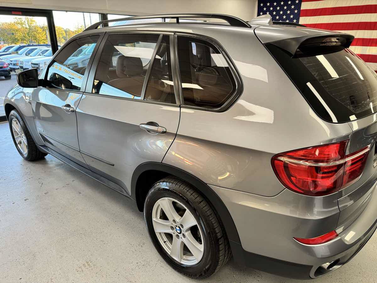 Used 2013 BMW X5 xDrive35i AWD/4WD image 6