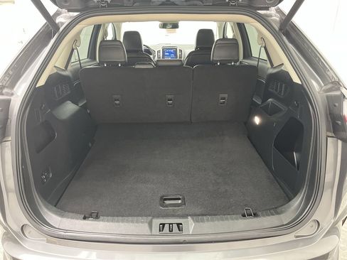 Used 2023 Ford Edge SEL w/ Convenience Package image 29