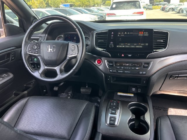 Used 2023 Honda Passport EX-L image 16