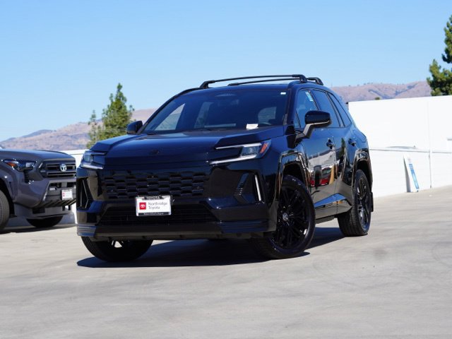 Used 2026 Toyota RAV4 XSE w/ Panoramic Sun Roof Package AWD/4WD image 3