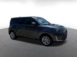 Used 2025 Kia Soul LX w/ LX Technology Package video 2