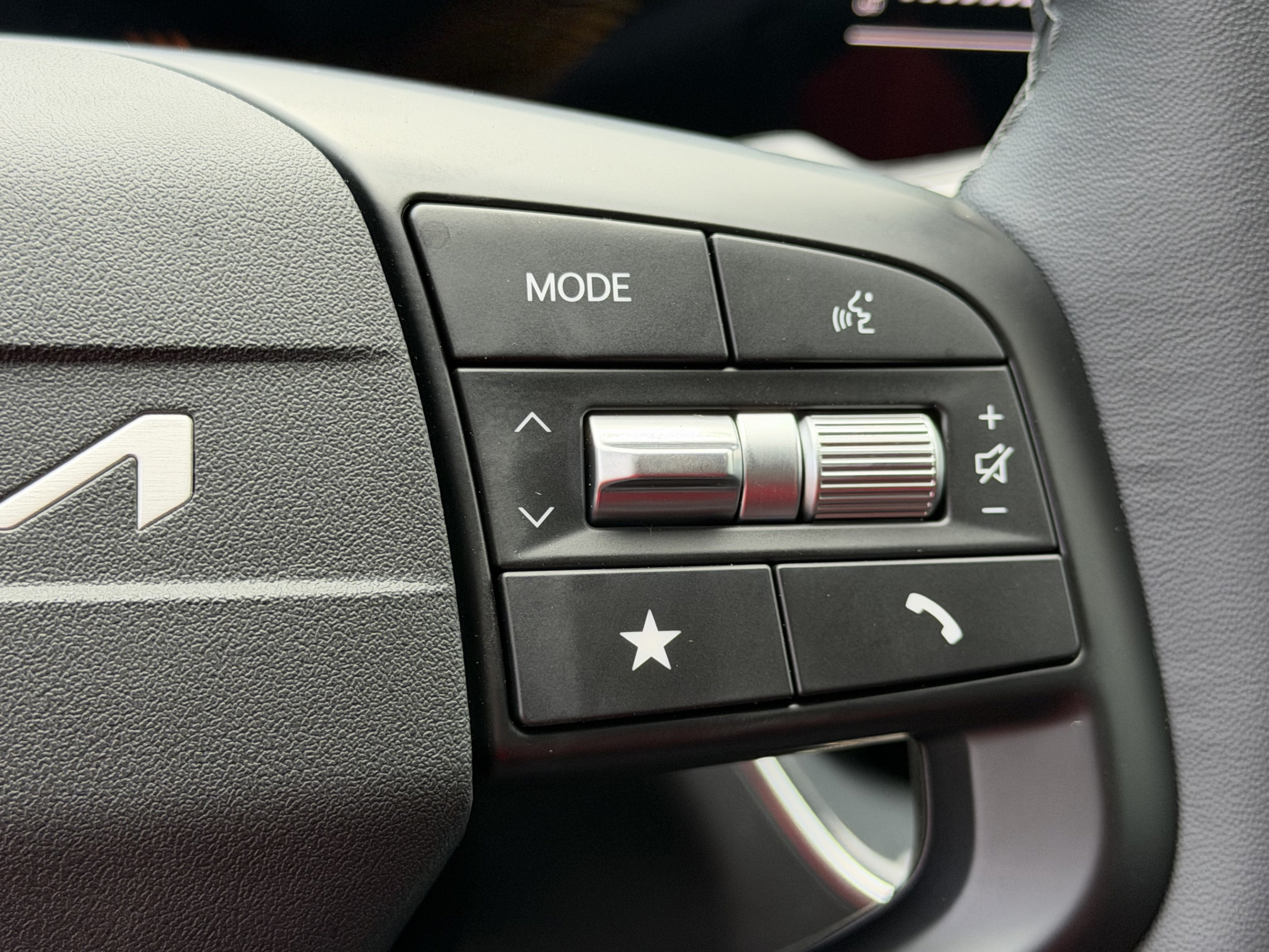 New 2026 Kia K4 EX FWD image 12
