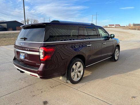 Used 2024 Ford Expedition Max Platinum AWD/4WD image 4