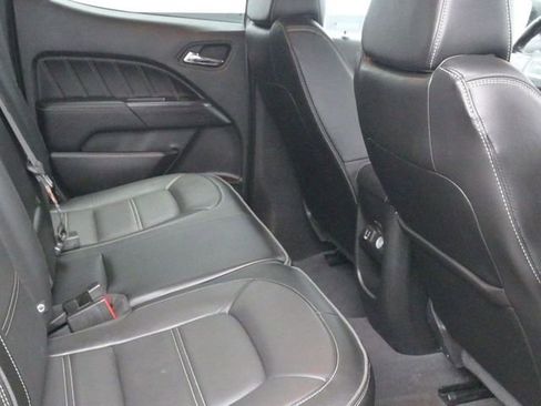 Used 2021 GMC Canyon Denali image 10