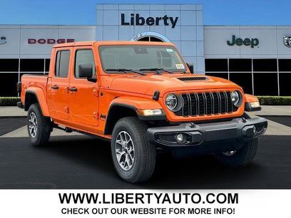 New 2025 Jeep Gladiator Sport