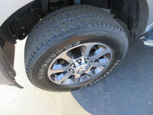 Used 2022 RAM 2500 Laramie AWD/4WD image 15