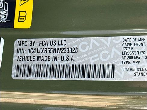 Used 2022 Jeep Wrangler Unlimited Rubicon 4xe w/ Cold Weather Group image 33