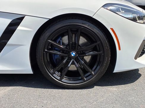 Used 2020 BMW Z4 M40i w/ Executive Package RWD image 52