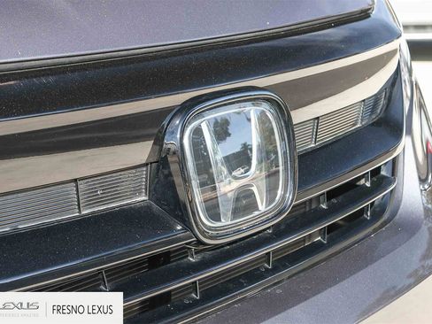 Used 2022 Honda Pilot Special Edition image 11