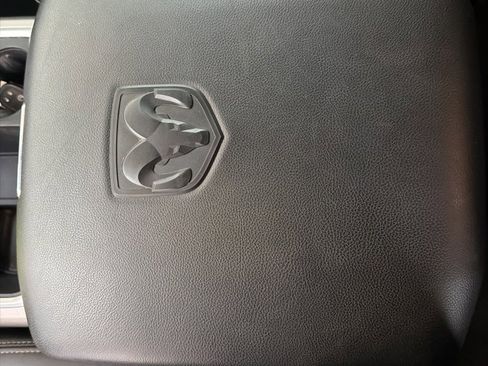 Used 2017 RAM 1500 Laramie w/ Convenience Group image 28