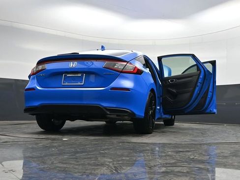 Used 2025 Honda Civic Sport image 36