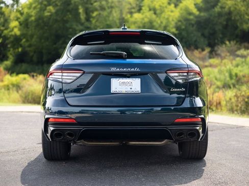 Used 2024 Maserati Levante Trofeo AWD/4WD image 5