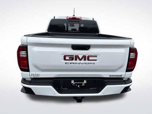 New 2026 GMC Canyon Elevation w/ Convenience Package image 4