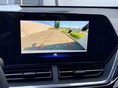 New 2026 Chevrolet Trax RS w/ Sunroof Package FWD image 27